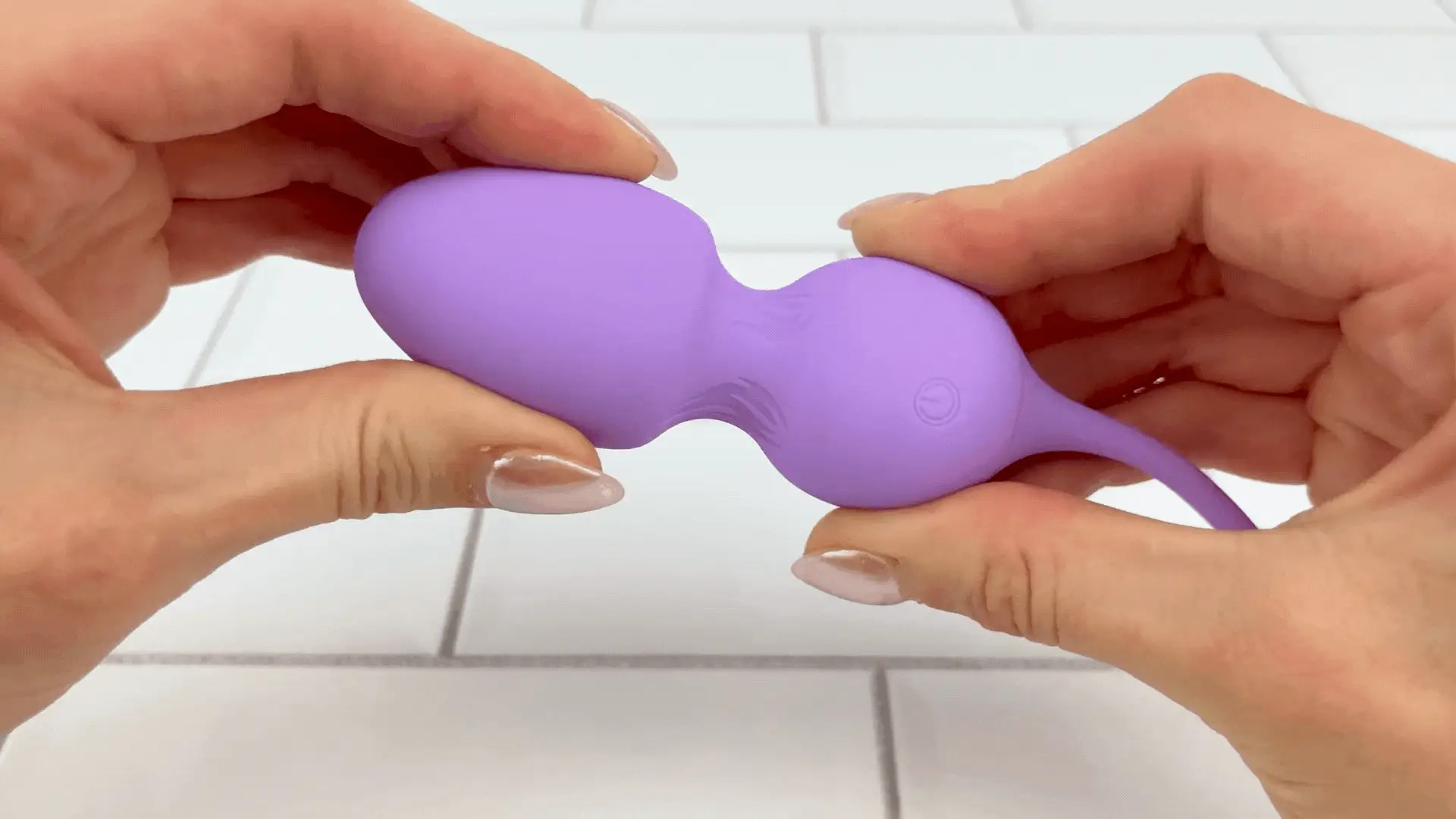 The Menina - Bouncing and Rolling Silicone Vibrating Kegel Exerciser with Remote