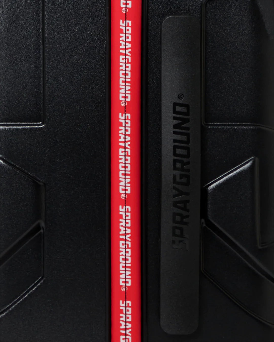 PRINTED ZIPPER SHARK CARRY-ON LUGGAGE