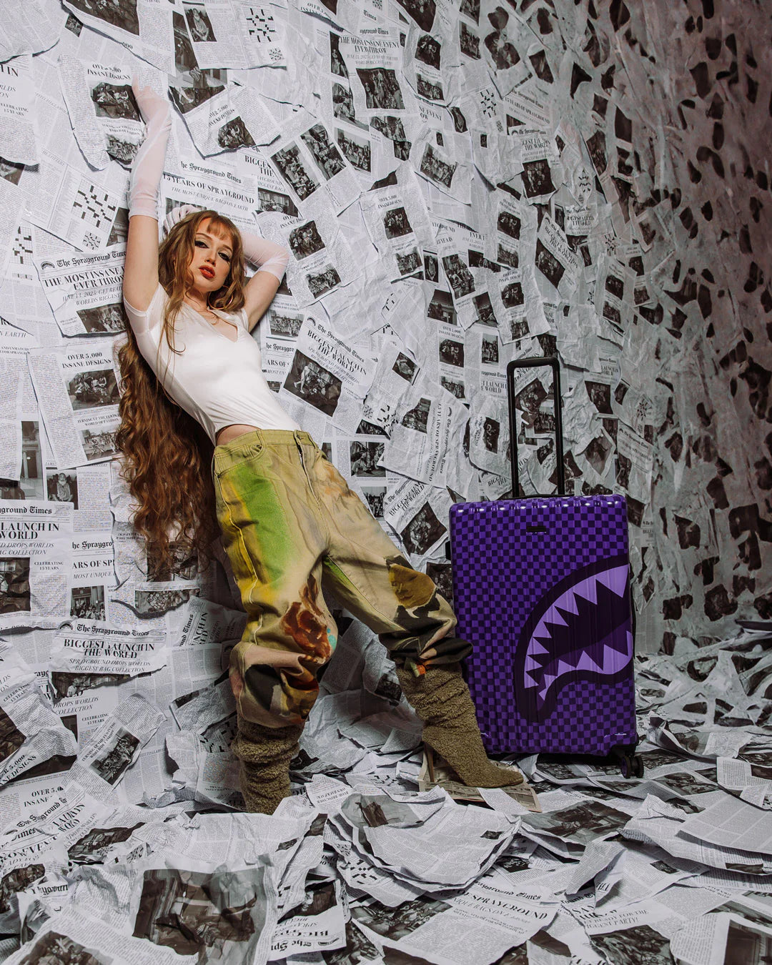 PURPLE SHARK SHARKS IN PARIS FULL-SIZE LUGGAGE