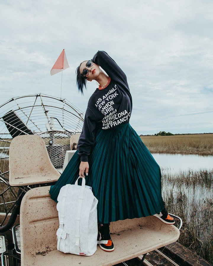 Big Ass Wing Top Loader