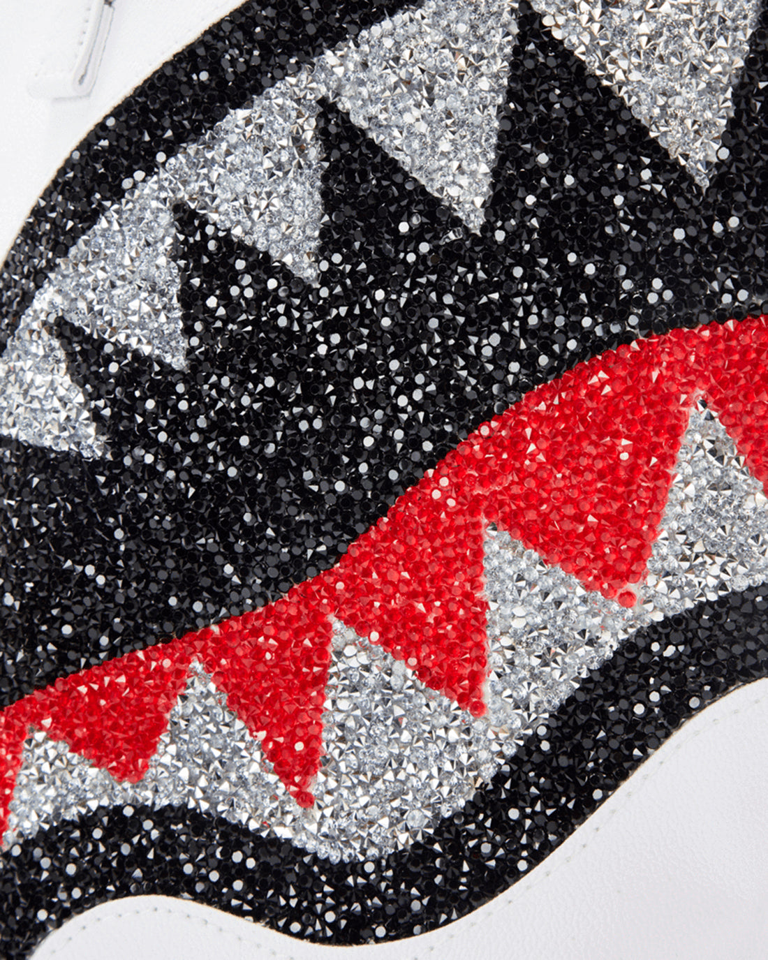 Trinity 2.0 Shark White Tote