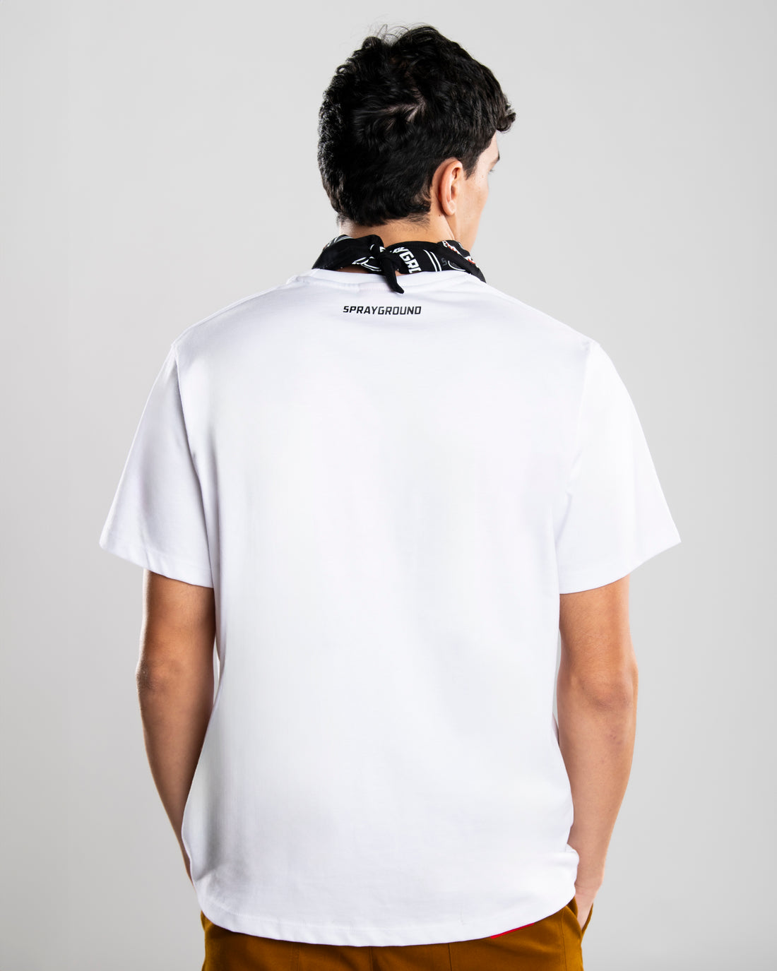 BLACK BANDANA - REGULAR WHITE T-SHIRT