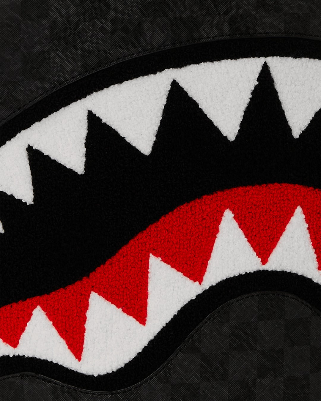 BLACK CHENILLE SIP DLXSV BACKPACK