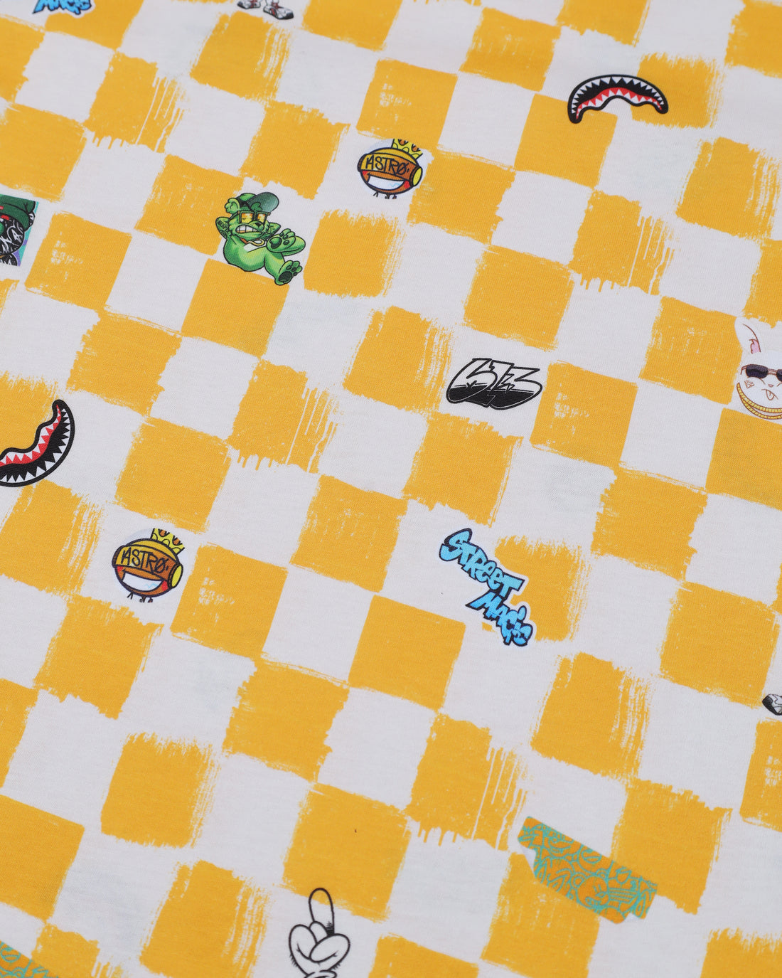 VANQUISH CHARACTERS OVER T-SHIRT