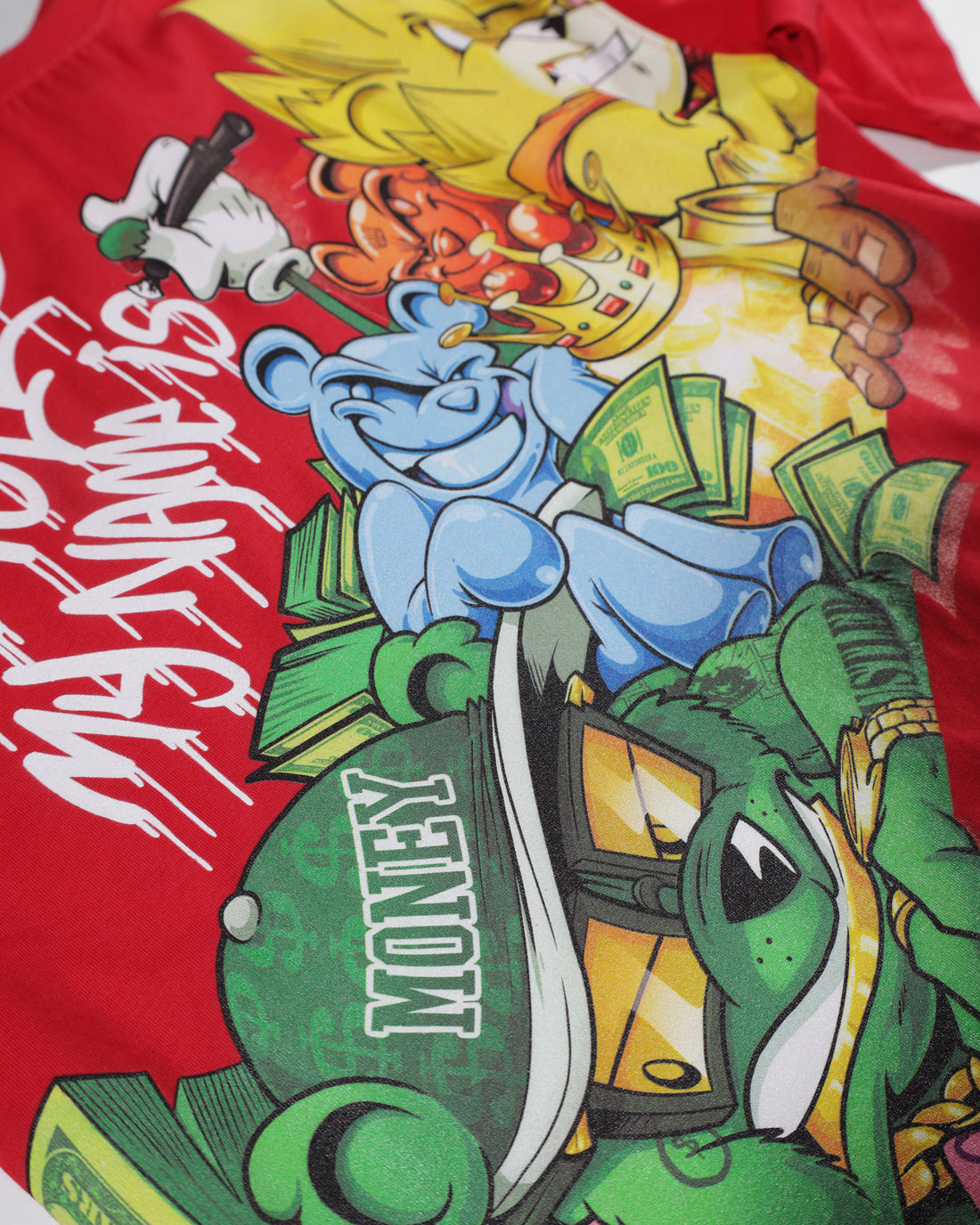 CHARACTERS BUSTIN OVER T-SHIRT