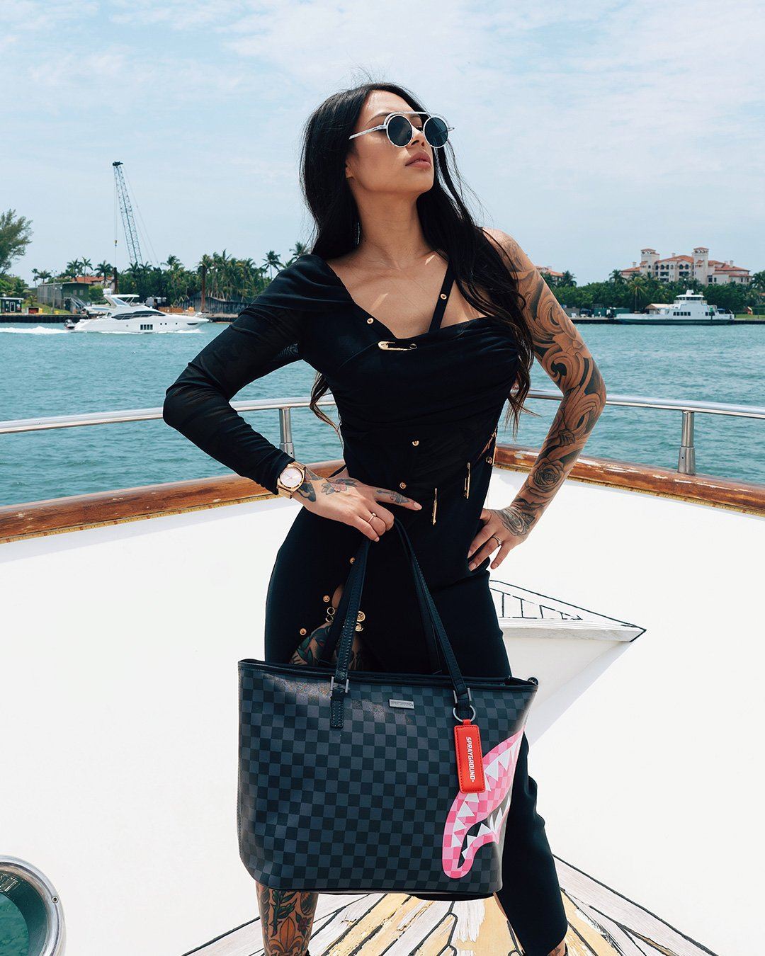 Sprayground Bag SHARKS IN CANDY TOTE Black