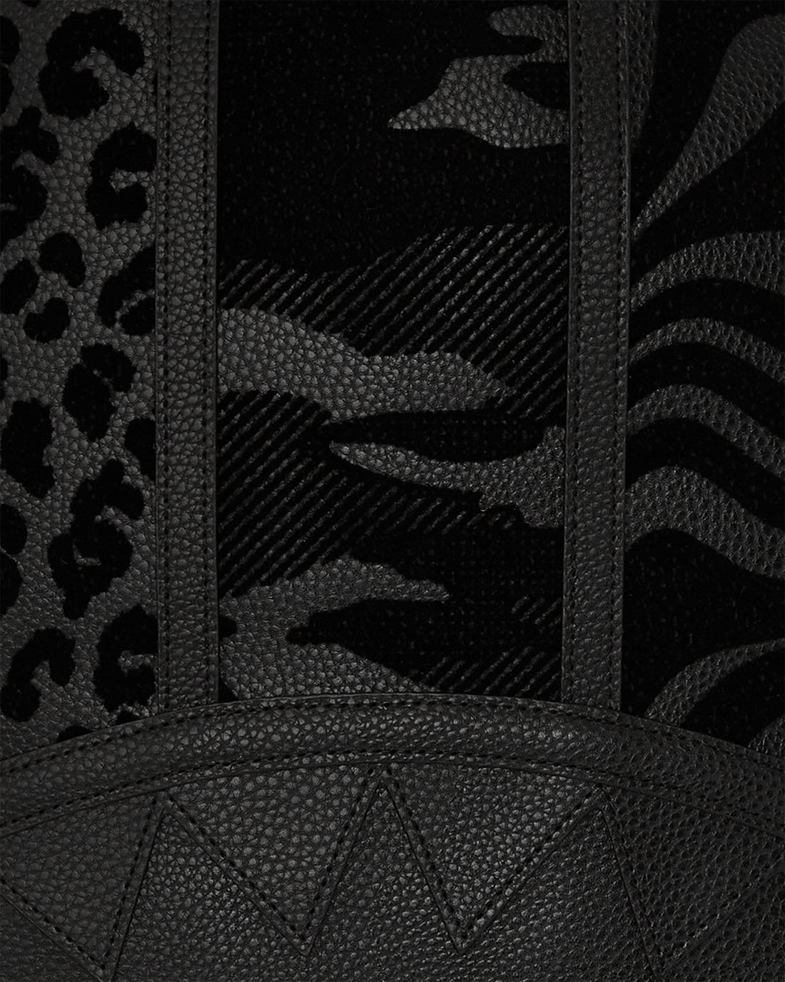 EXOTIC ILLUSION DLXS BACKPACK