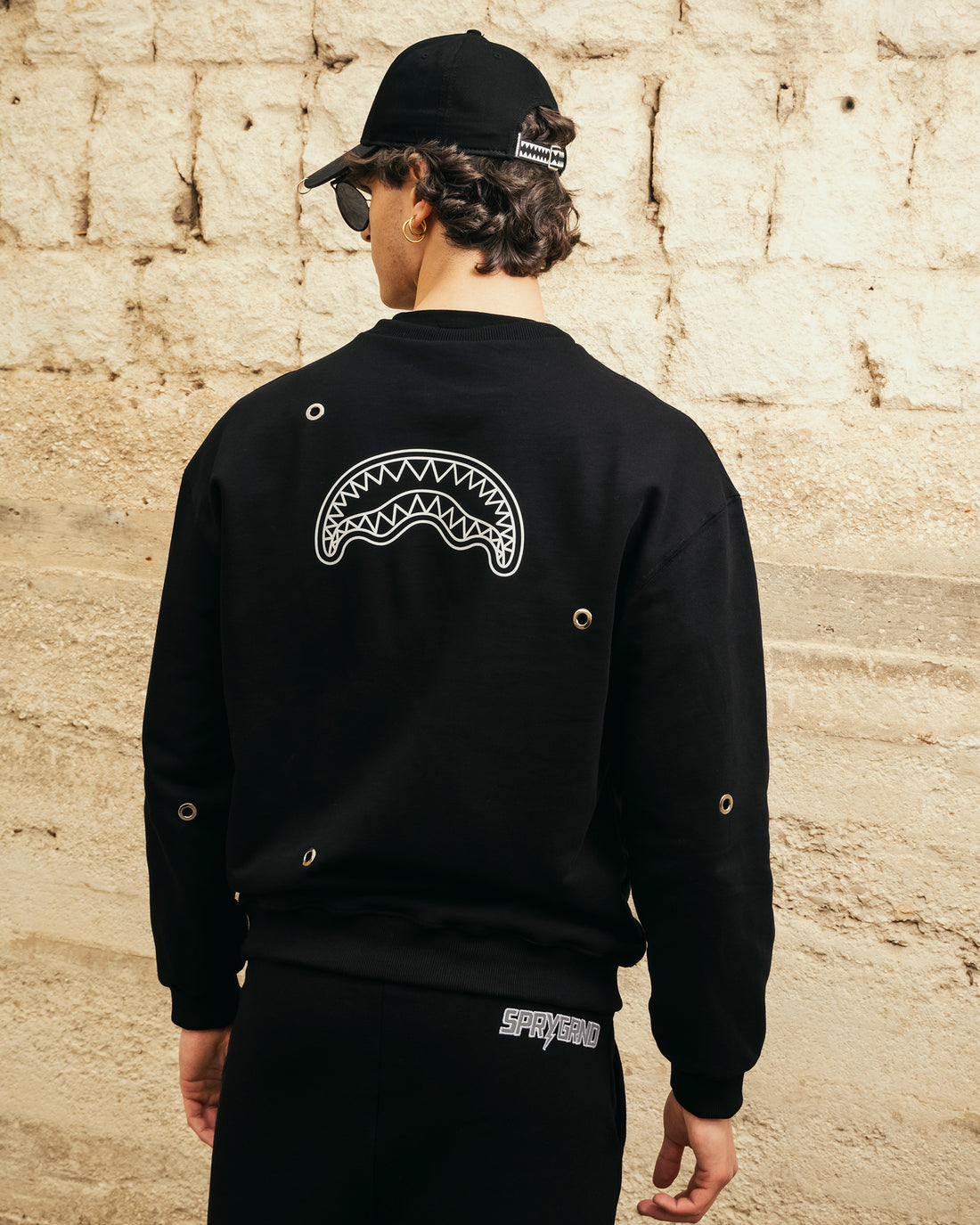 SPRAYGROUND PIERCING CREWNECK