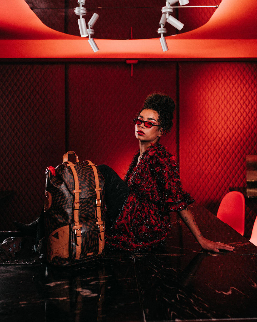 Trippy Henny Hills  910b4053nsz