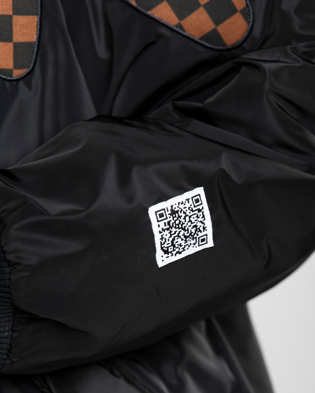 STOLEN MONEY CHECKERED JKT