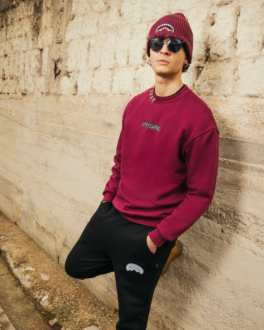 LIGHTNING SHARK CREWNECK