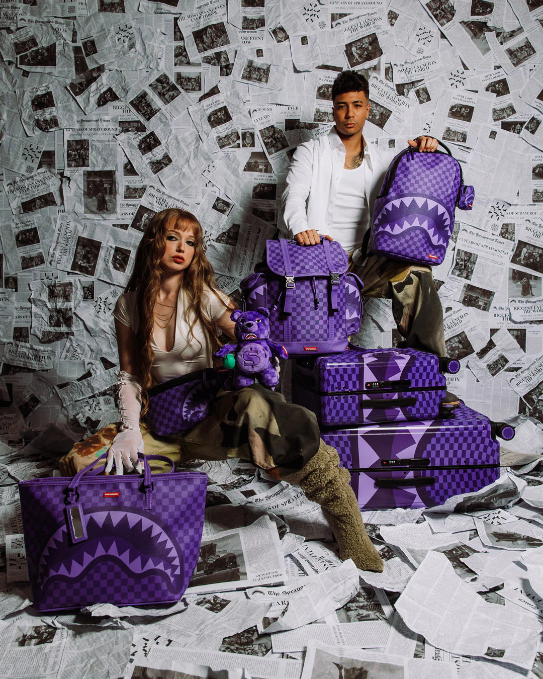 PURPLE SHARK SHARKS IN PARIS FULL-SIZE LUGGAGE