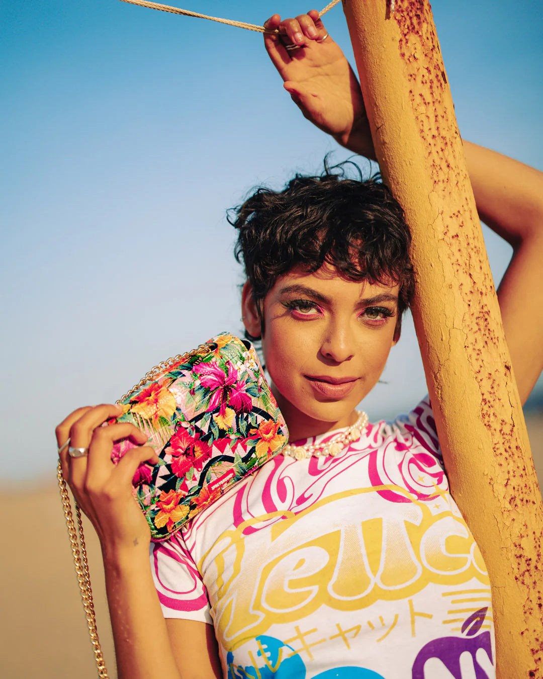 Floral Humming Shoulder Bag