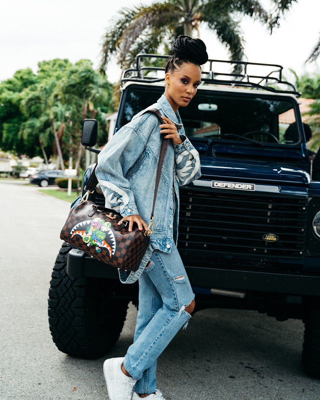 Sprayground Bag MONEY CHASER MINI DUFFLE Brown