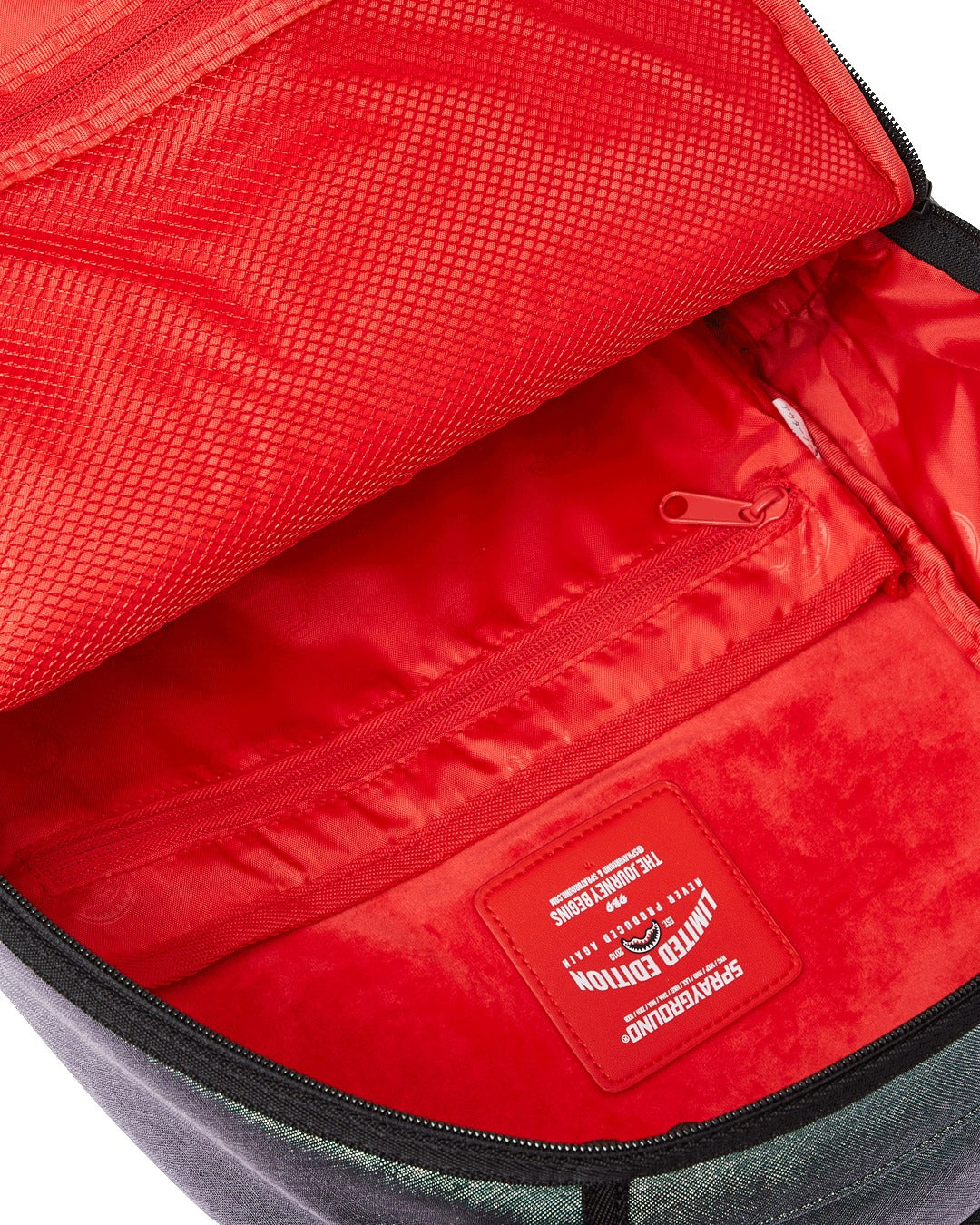 SHARK CENTRAL OIL SLICK DLXS BACKPACK