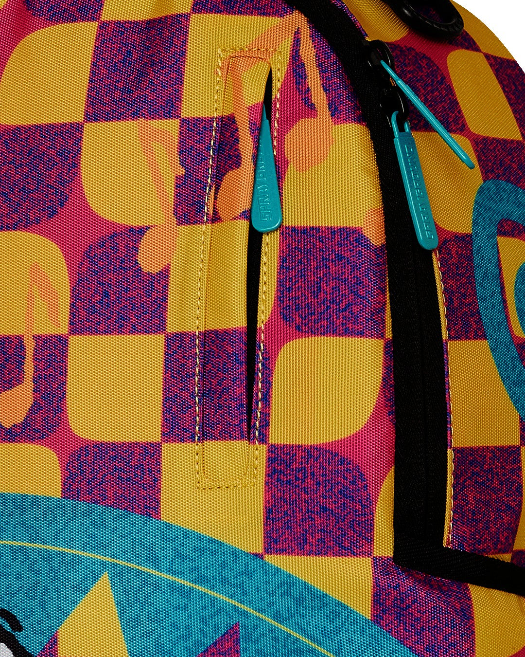 SNOOPY: SHARK MOUTH CHILL