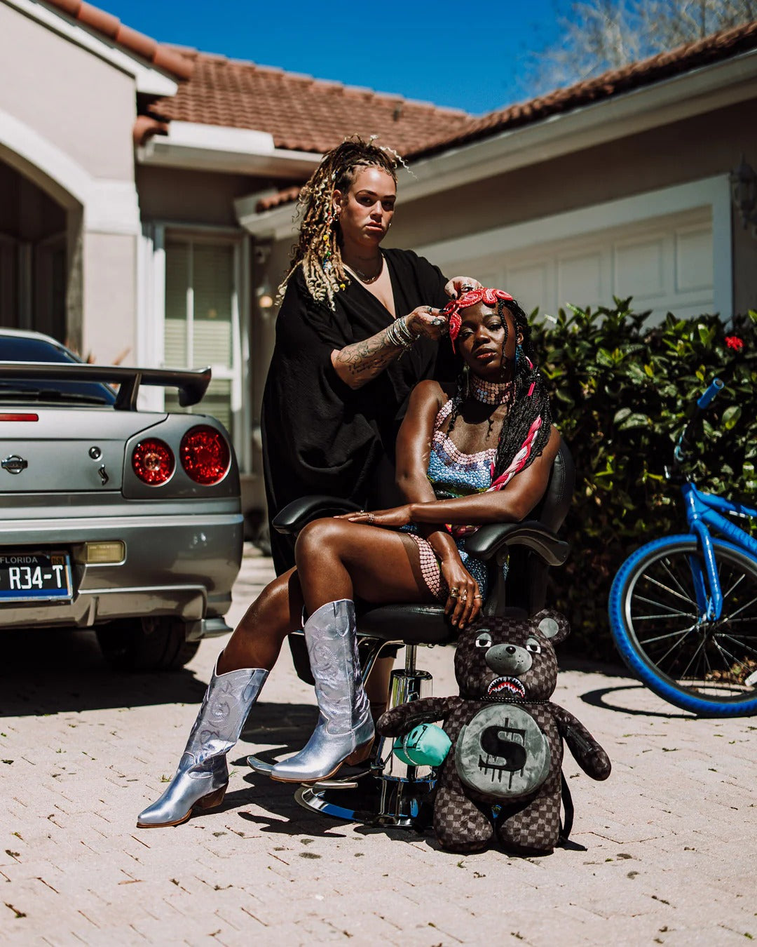 DRIPPING SHARKS IN PARIS MONEYBEAR TEDDY BEAR