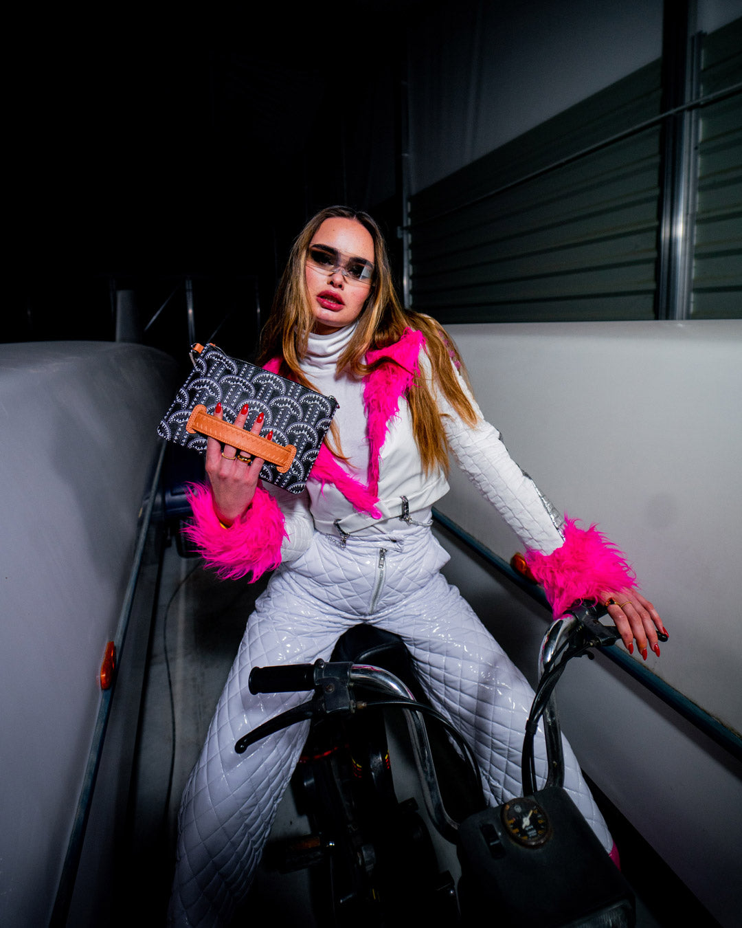 Illuchains Pochette  910b4037nsz