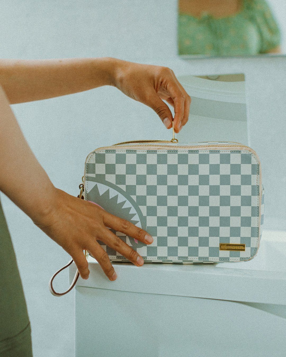 Sprayground Pochette ROSE ALL DAY LA PALAIS TOILETRY White